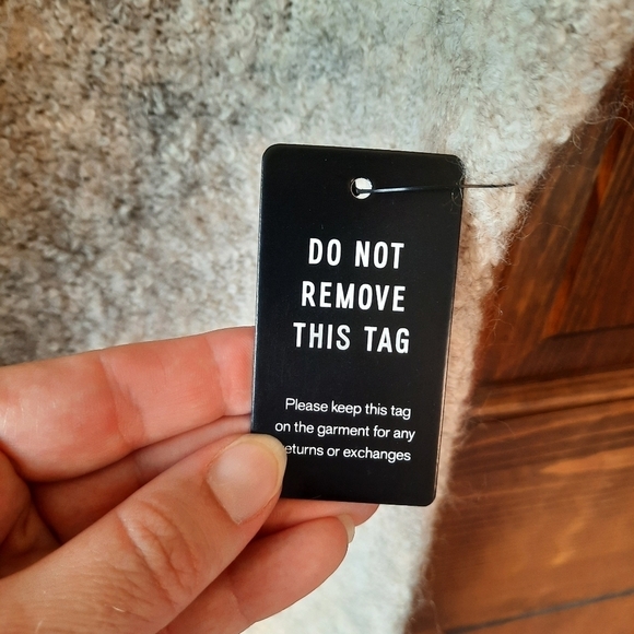 🛍 NWT Express Boucle Crew Neck Mini Shift Sweater Dress tan wool blend size L - Picture 11 of 14